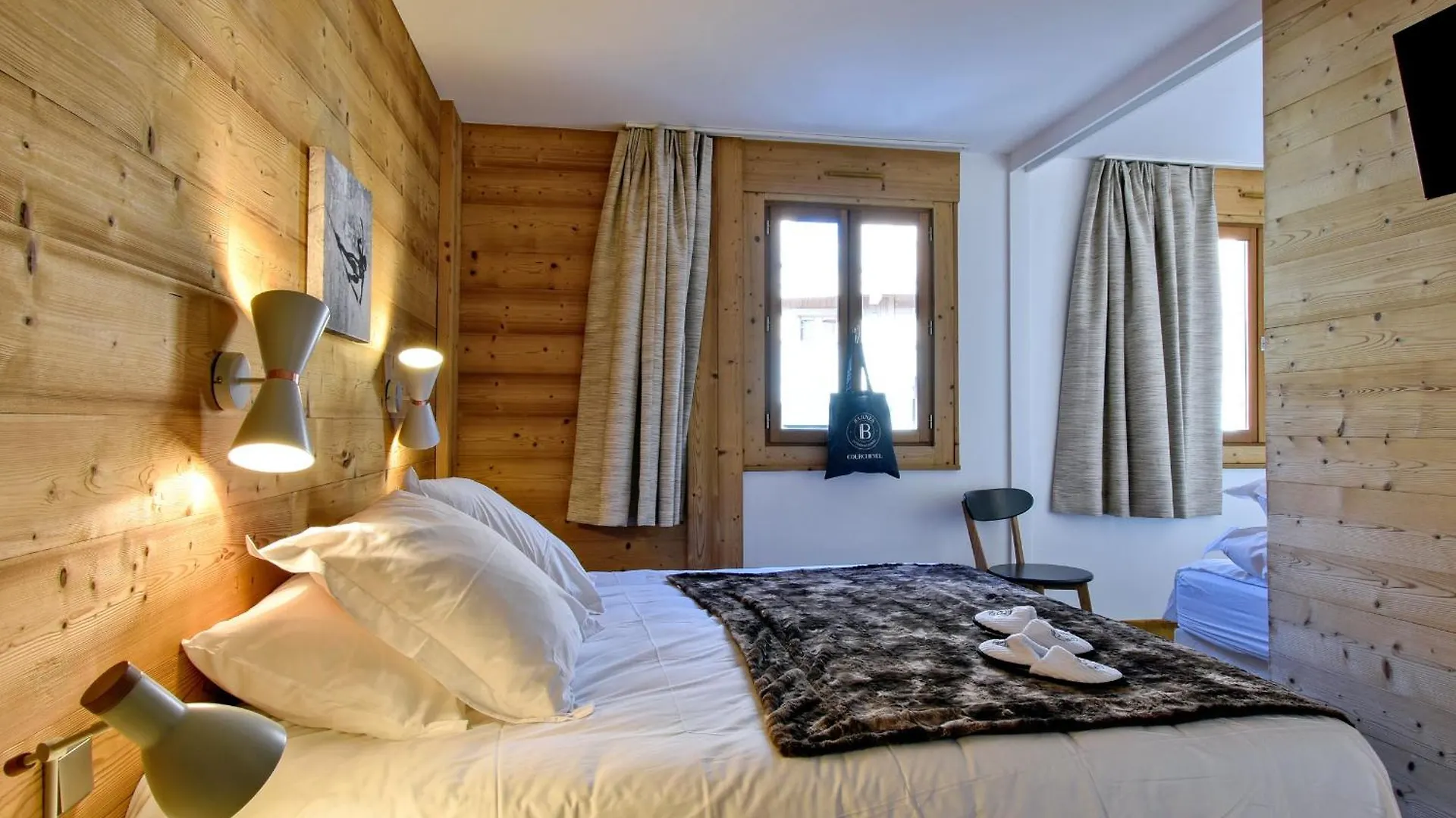 Luxueux Appartement 2 Chambres Au Coeur De Courchevel 1850, Balcon, Parking Et Services Inclus - Fr-1-613A-7 0*,